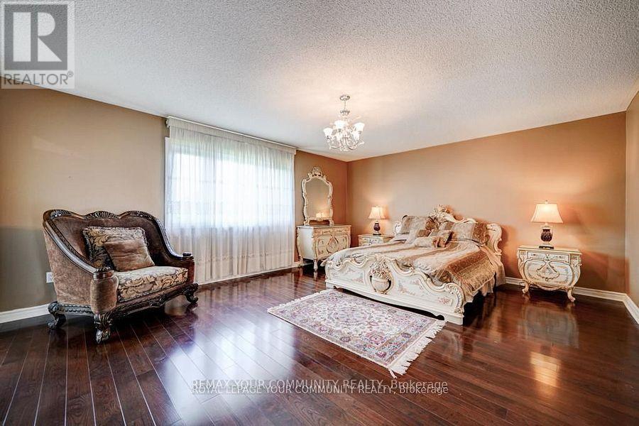 7 Fern Avenue, Richmond Hill, Ontario  L4B 3R7 - Photo 10 - N13439706