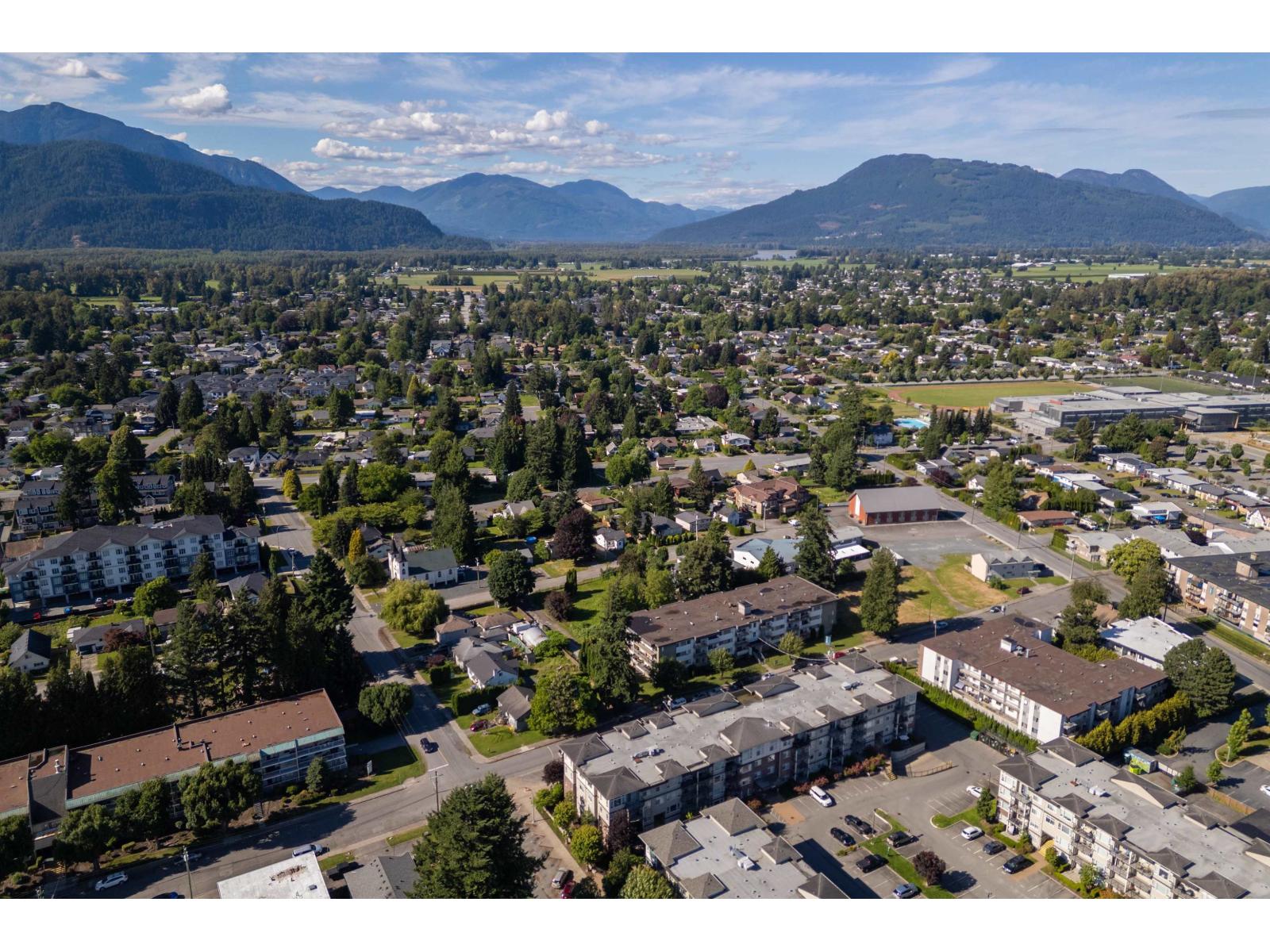 46130 Cleveland Avenue, Chilliwack Proper East, Chilliwack, British Columbia  V2P 2X4 - Photo 10 - R3134757