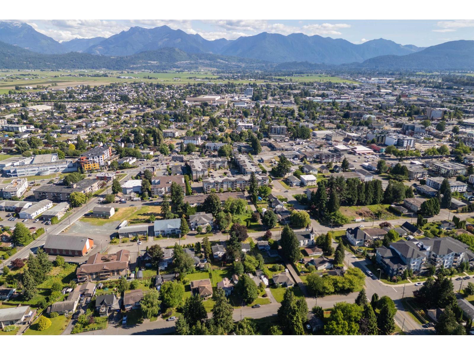 46130 Cleveland Avenue, Chilliwack Proper East, Chilliwack, British Columbia  V2P 2X4 - Photo 8 - R3134757