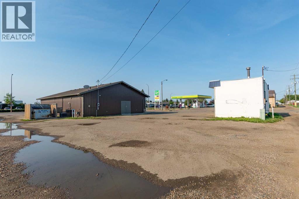 5922 50 Avenue, Stettler, Alberta  T0C 2L2 - Photo 25 - A2161251