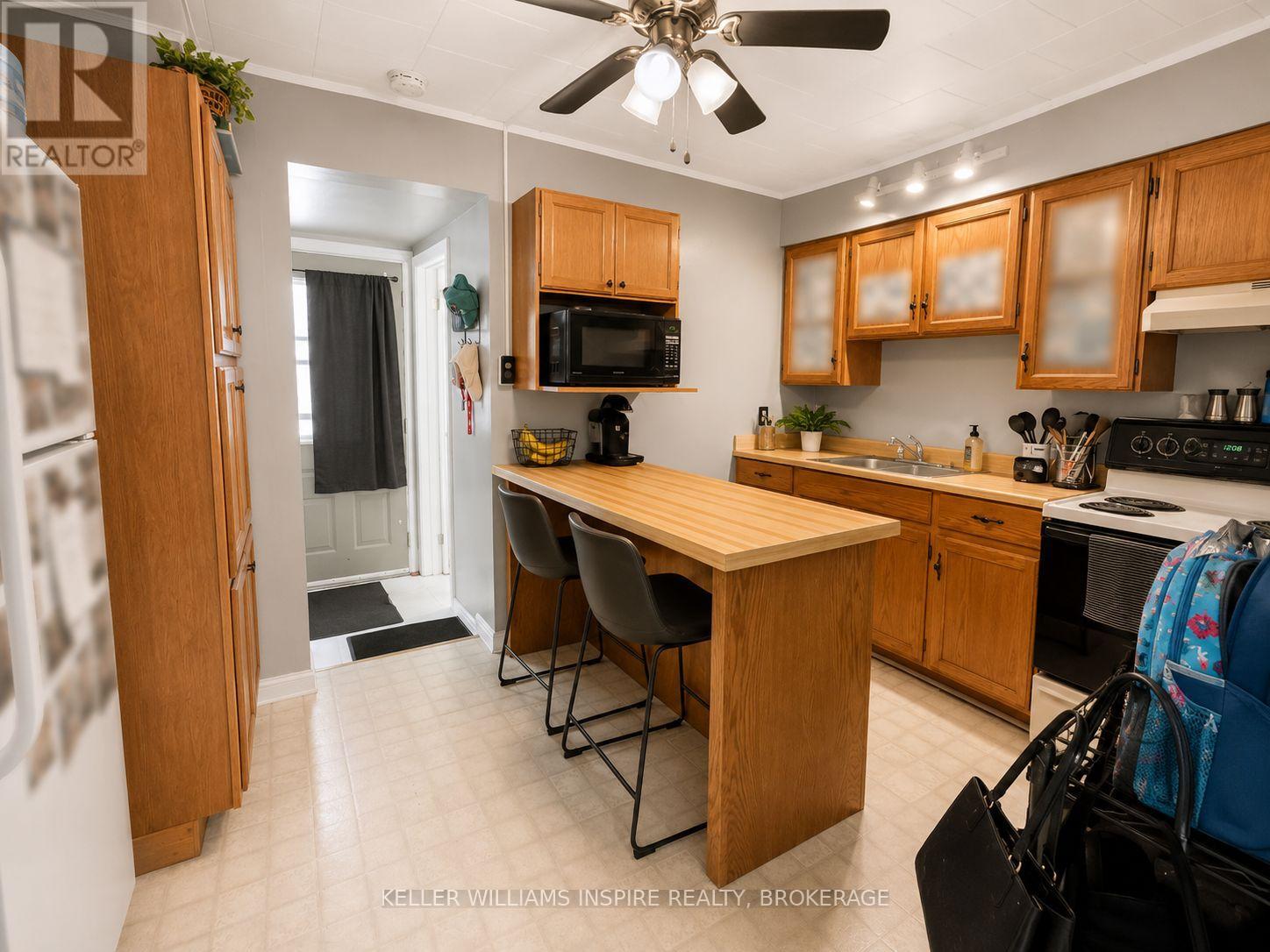 A - 22 Mccoll Street, Quinte West, Ontario  K8V 5L3 - Photo 9 - X13440054