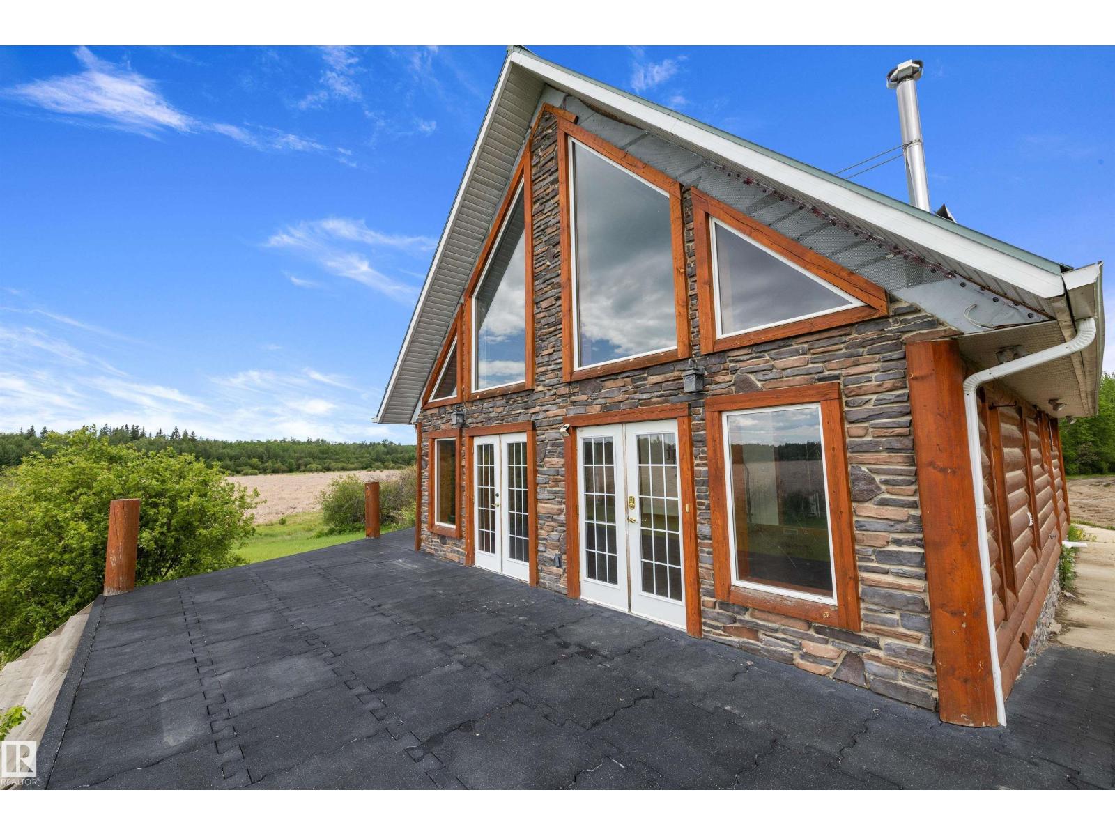 55527 R.r. 12, Rural Lac Ste. Anne County, Alberta  T0E 1V0 - Photo 2 - E4493477