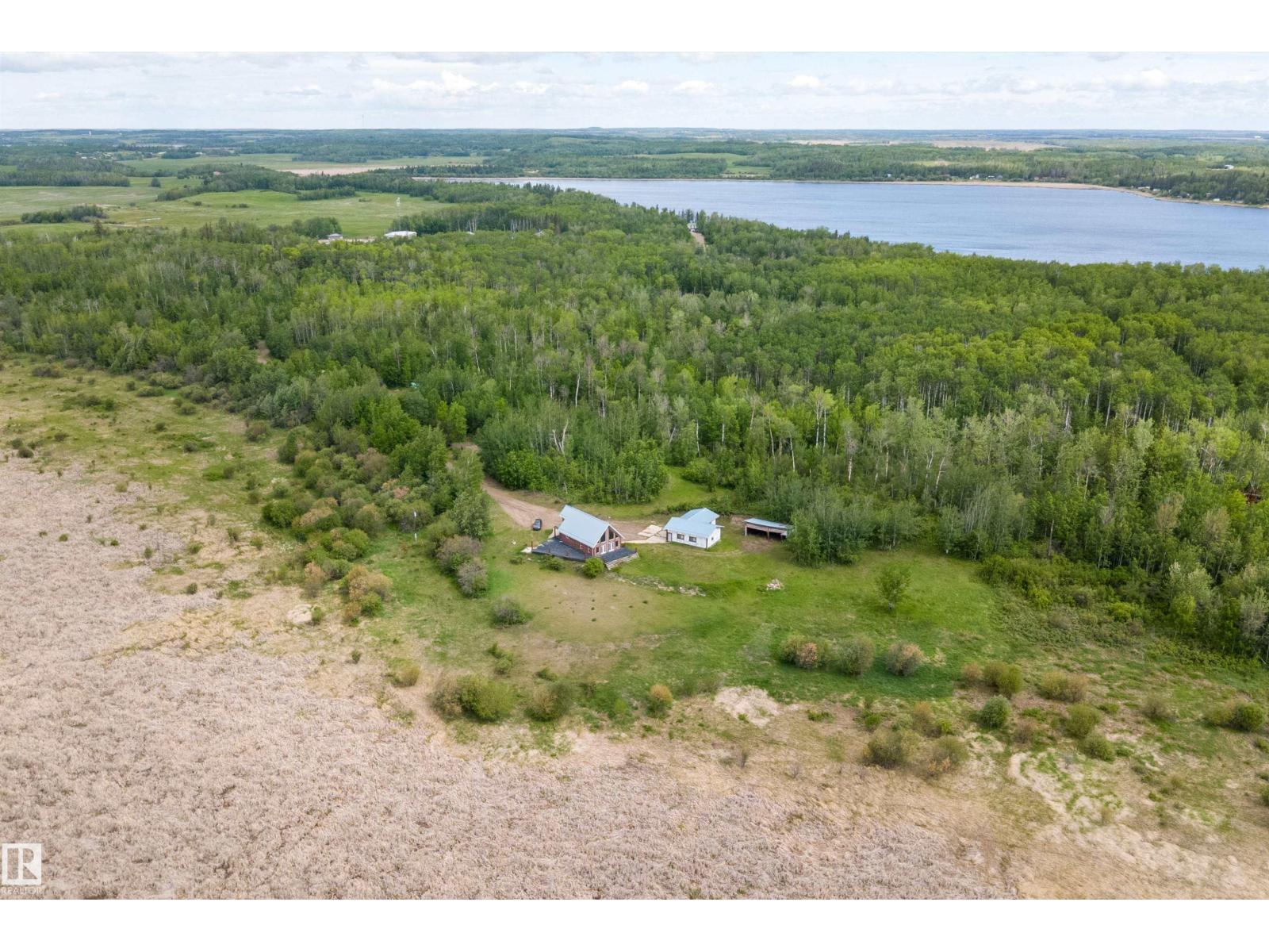 55527 R.r. 12, Rural Lac Ste. Anne County, Alberta  T0E 1V0 - Photo 38 - E4493477