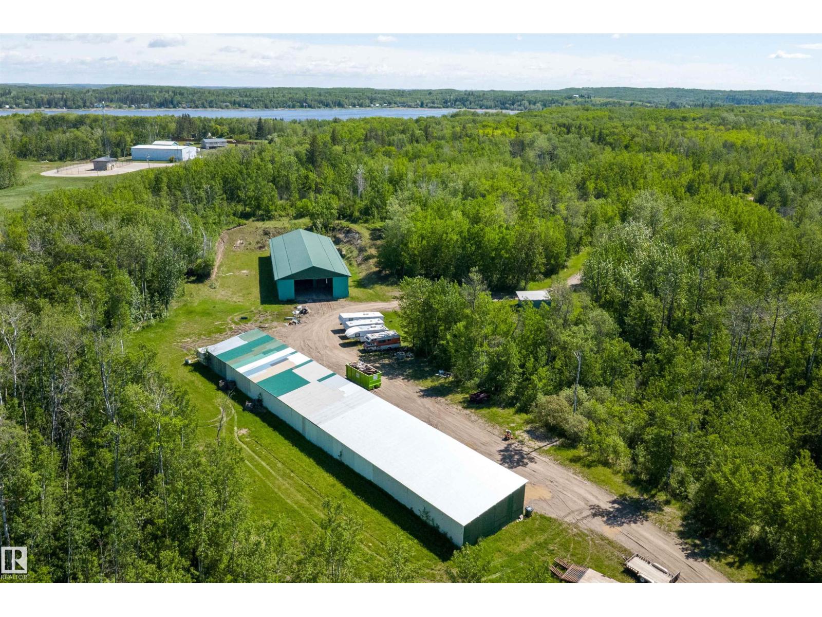 55527 R.R. 12, Rural Lac Ste. Anne County, Alberta