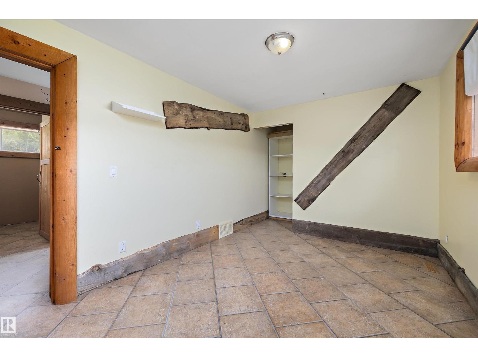 55527 R.r. 12, Rural Lac Ste. Anne County, Alberta  T0E 1V0 - Photo 32 - E4493477