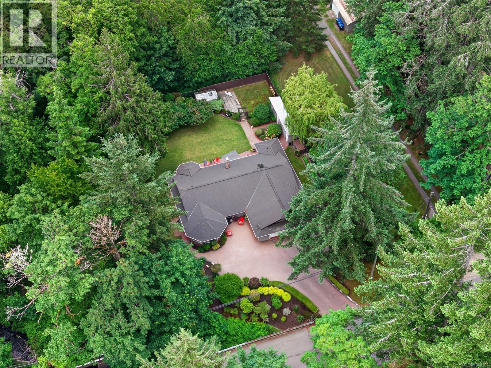 408 Powerhouse Rd, Courtenay, British Columbia  V9N 9L1 - Photo 1 - 1040293