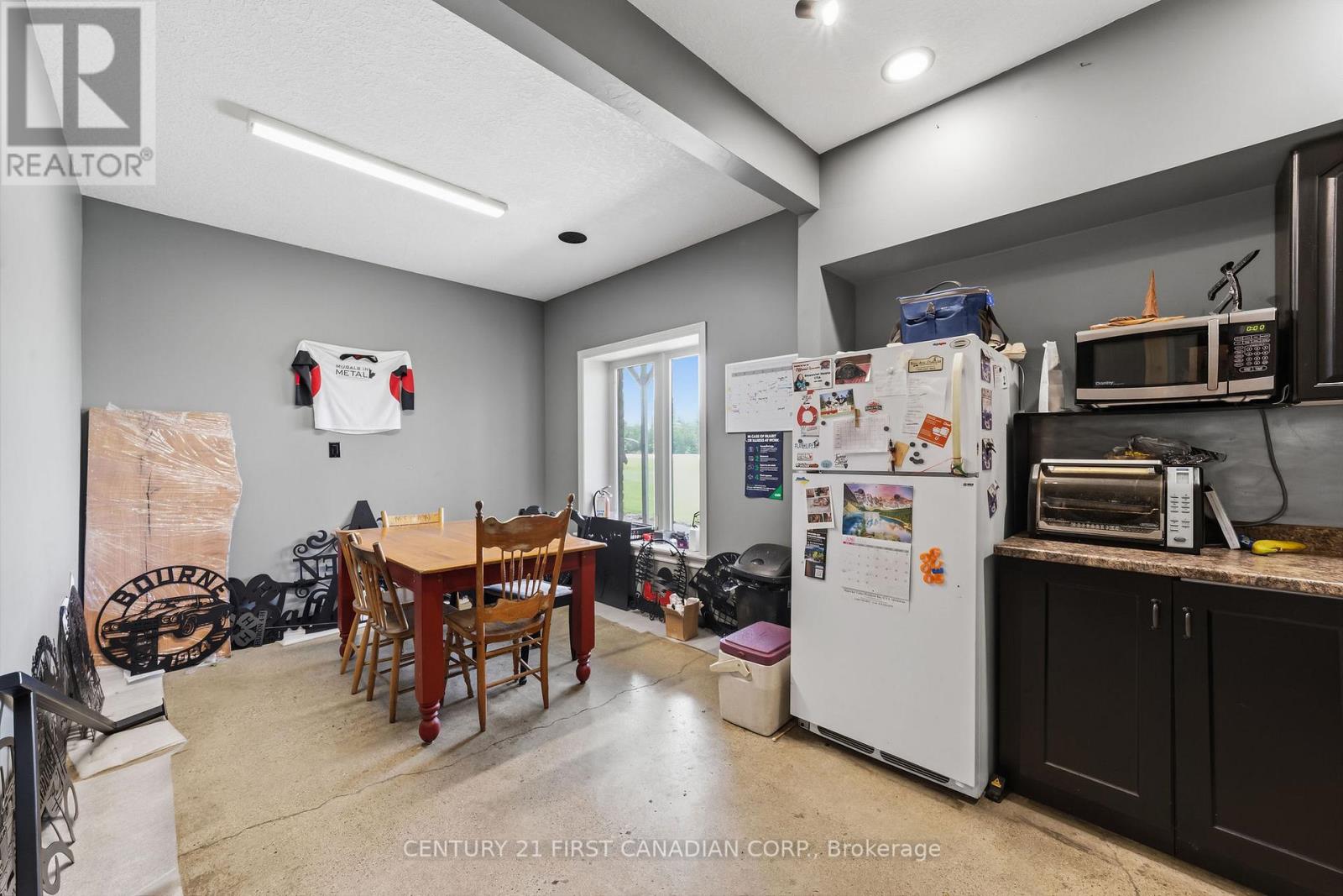 5611 Mcgillivray Drive, Lucan Biddulph, Ontario  N0M 2J0 - Photo 24 - X13439954