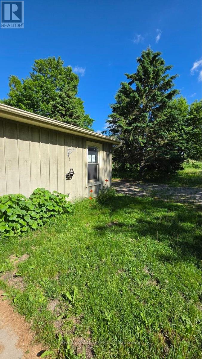 486289 30th Side Road, Mono, Ontario  L9V 1G7 - Photo 23 - X12830590