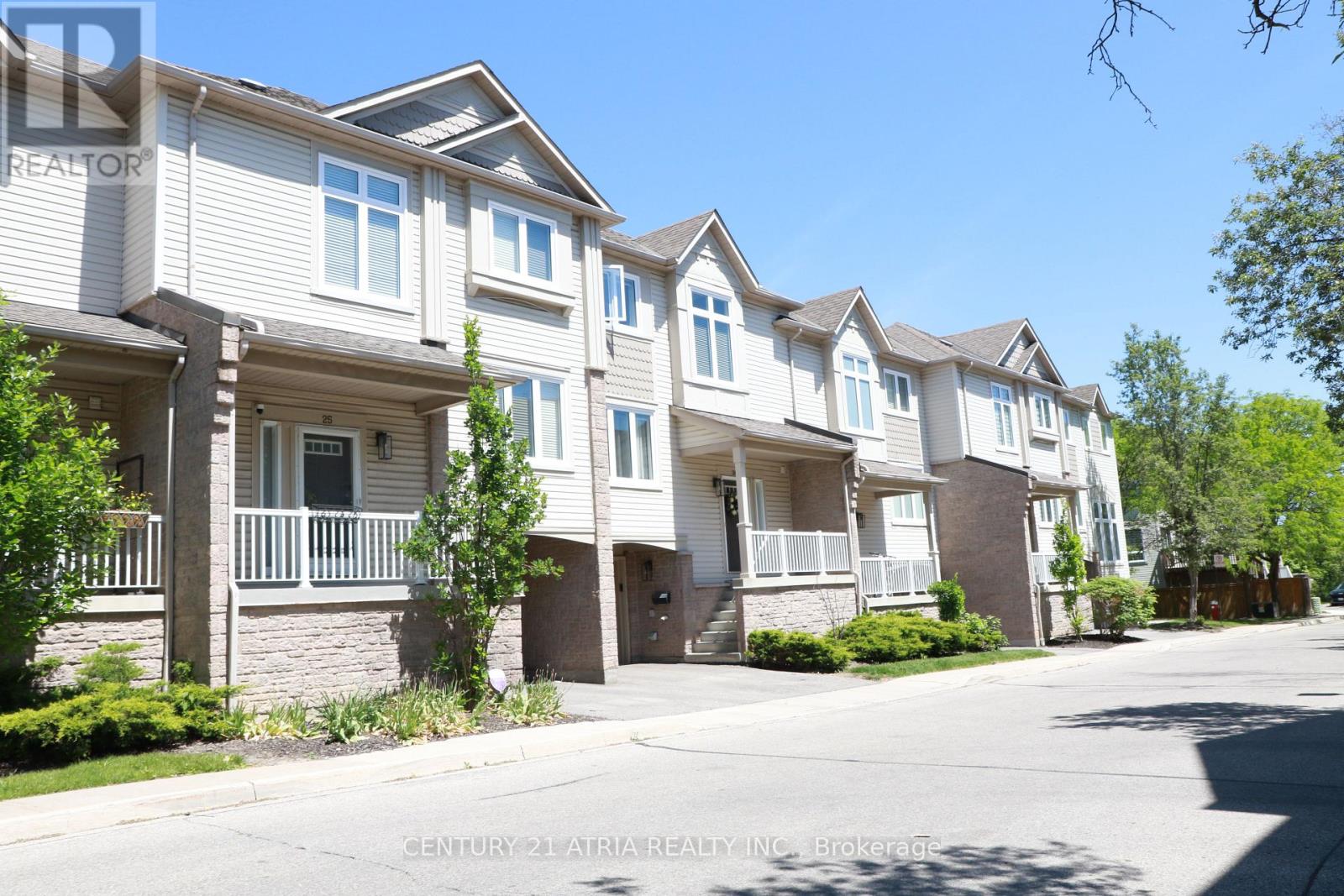 26 - 7101 BRANIGAN GATE, Mississauga (Meadowvale Village)
