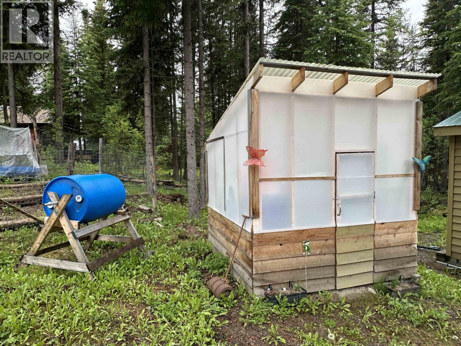 7644 Womack Road, Lone Butte, British Columbia  V0K 1X3 - Photo 12 - R3135523