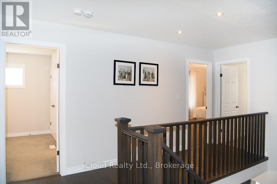 264 Blair Creek Drive, Kitchener, Ontario  N2P 0G3 - Photo 13 - X13439756