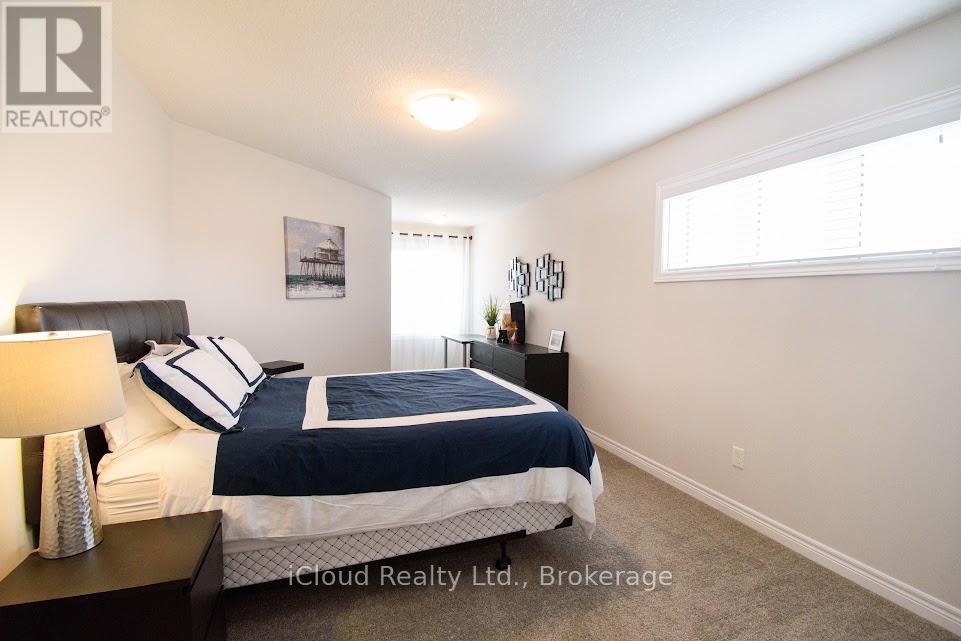264 Blair Creek Drive, Kitchener, Ontario  N2P 0G3 - Photo 27 - X13439756