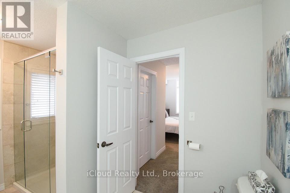 264 Blair Creek Drive, Kitchener, Ontario  N2P 0G3 - Photo 31 - X13439756