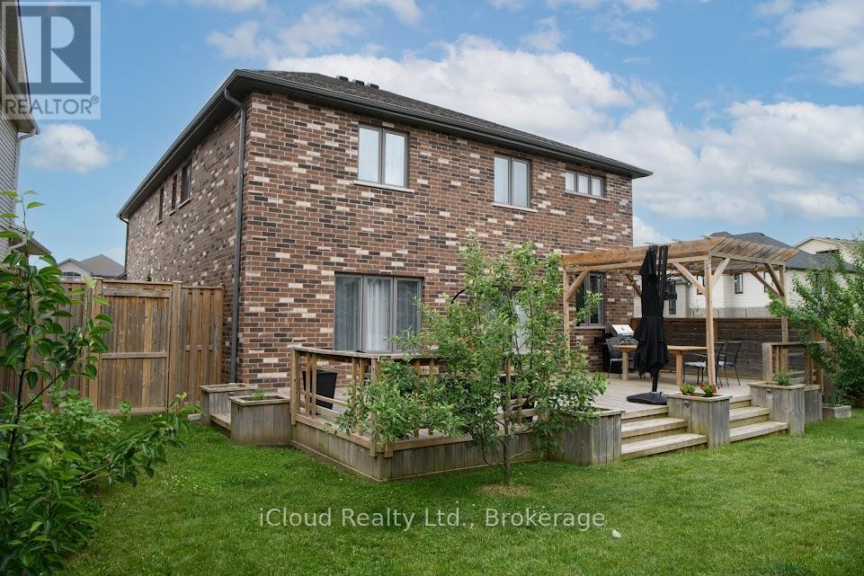264 Blair Creek Drive, Kitchener, Ontario  N2P 0G3 - Photo 37 - X13439756