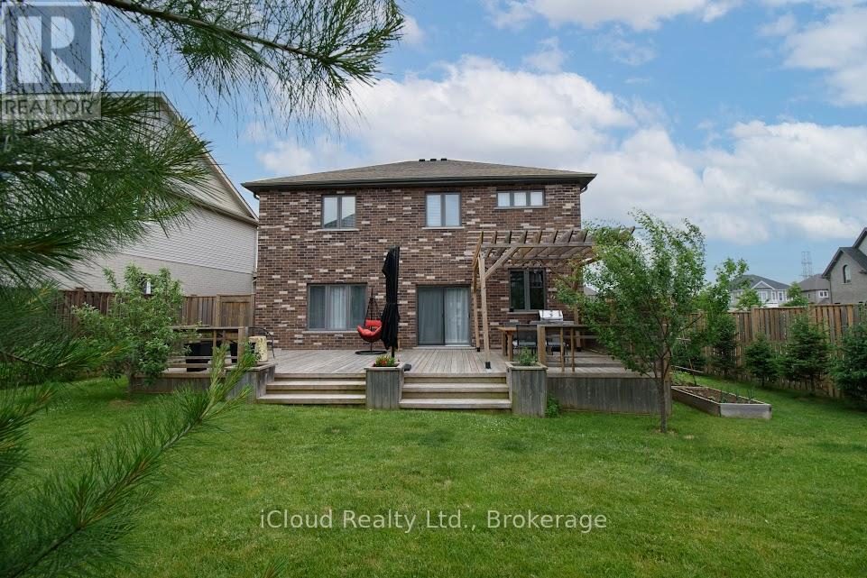 264 Blair Creek Drive, Kitchener, Ontario  N2P 0G3 - Photo 39 - X13439756