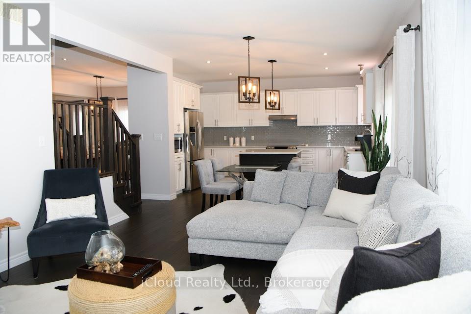 264 Blair Creek Drive, Kitchener, Ontario  N2P 0G3 - Photo 5 - X13439756