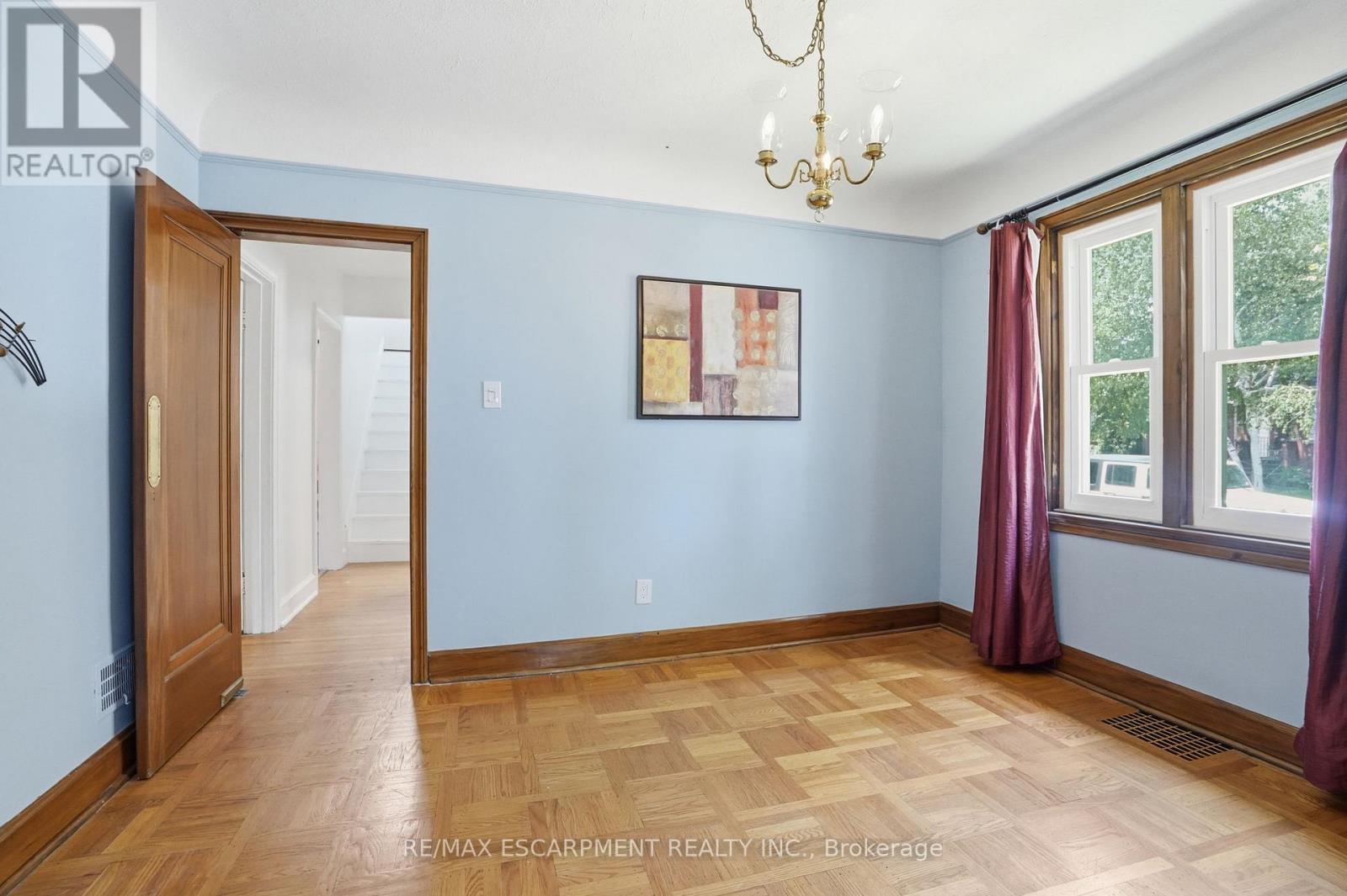 1642 King Street E, Hamilton, Ontario  L8K 1T9 - Photo 10 - X13439778