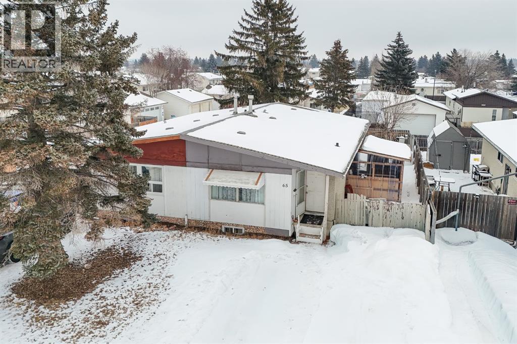 65 Northey Avenue, Red Deer, Alberta T4P 1R3 - Photo 1 - A2296240