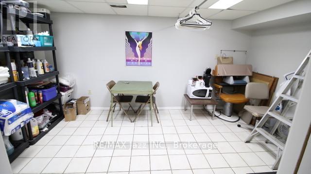 102a Lupin Drive, Whitby, Ontario  L1N 1X8 - Photo 5 - E13439898
