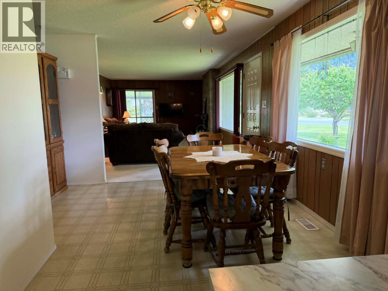1003 Bridgeview Crescent, Castlegar, British Columbia  V1N 4K9 - Photo 28 - 10390871