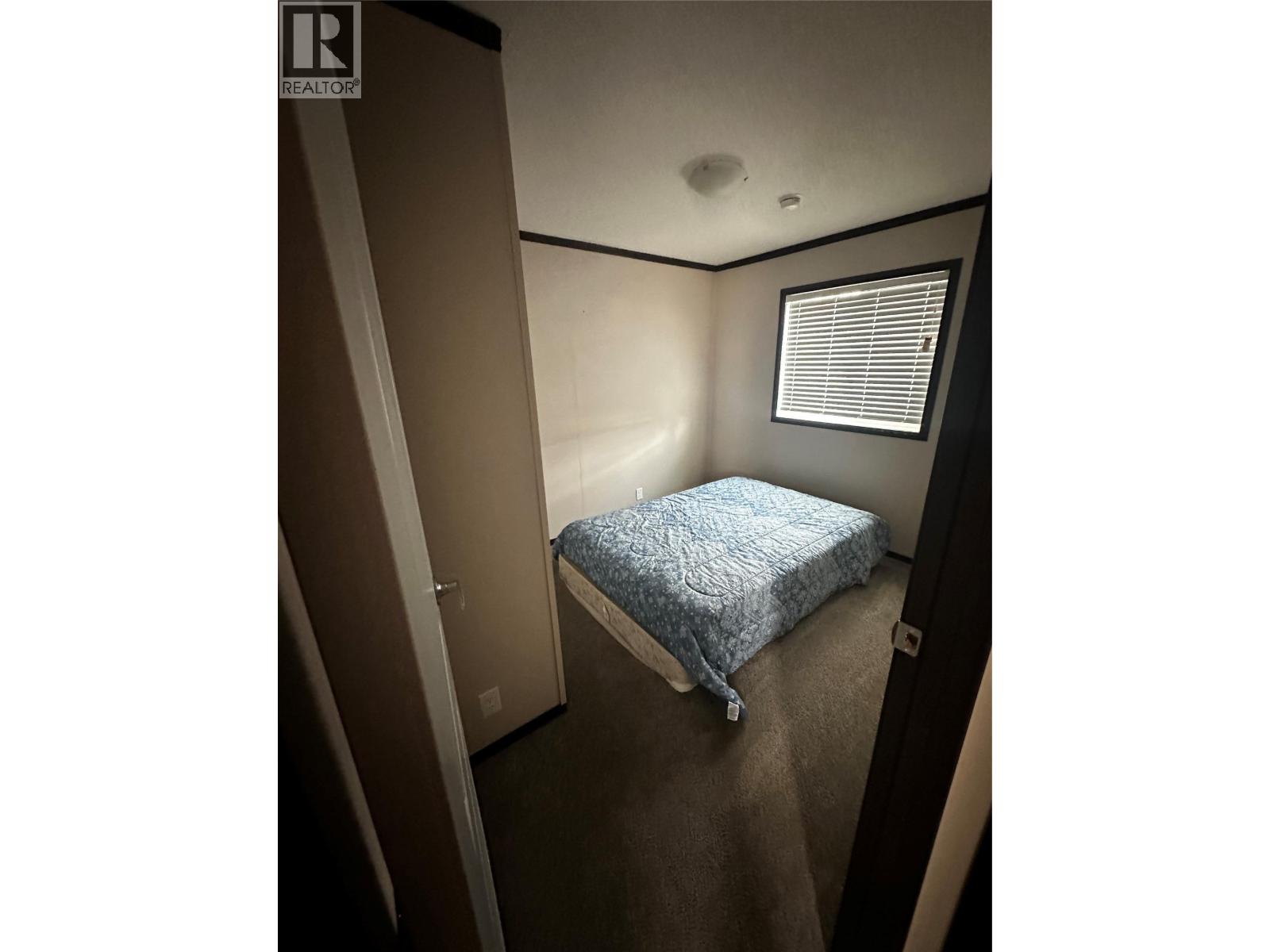 5207&5209 43 Street, Chetwynd, British Columbia  V0C 1J0 - Photo 9 - 10391062