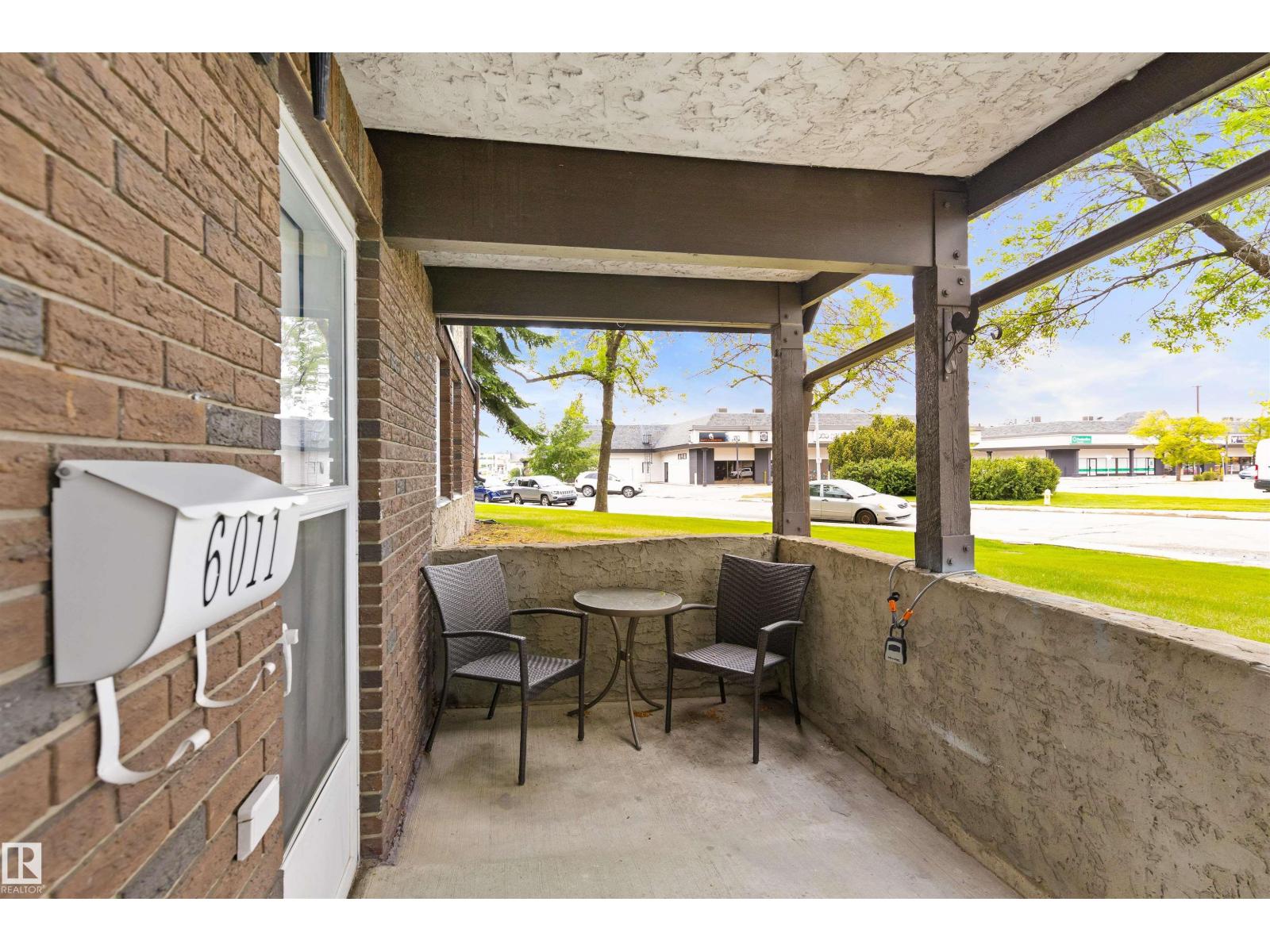 6011 Tudor Gl, St. Albert, Alberta  T8N 3V4 - Photo 3 - E4493480