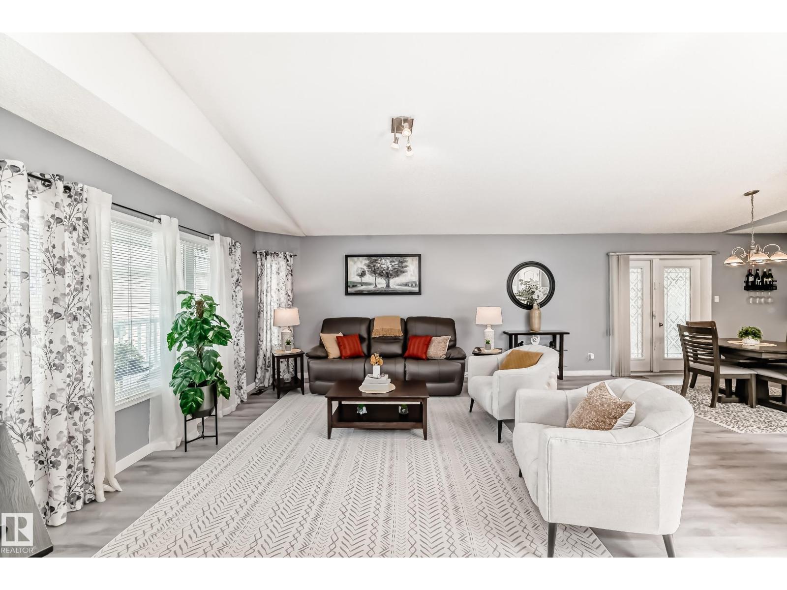 1749 Jubilee Loop, Sherwood Park, Alberta  T8H 2N6 - Photo 13 - E4493479