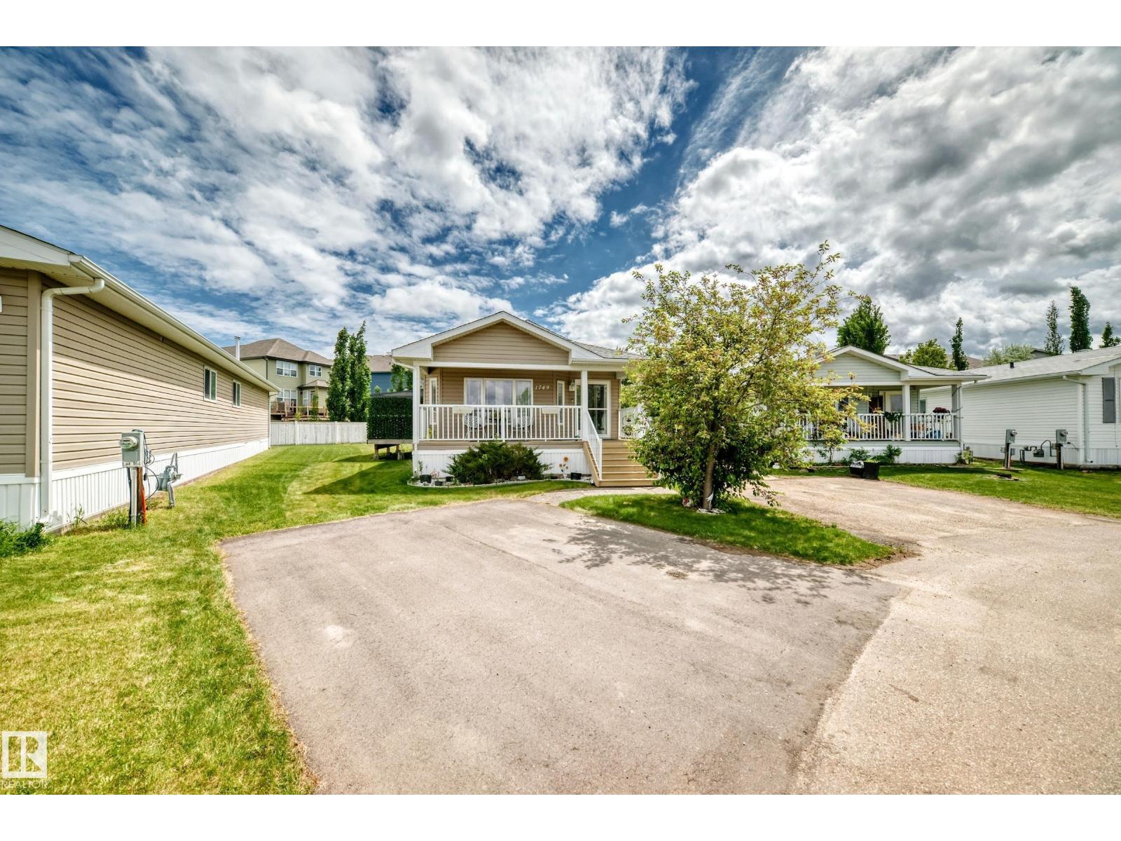1749 Jubilee Loop, Sherwood Park, Alberta  T8H 2N6 - Photo 54 - E4493479