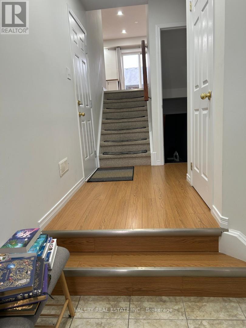1 - 21 Sorrento St Street, Kitchener, Ontario N2R 0A4 - Photo 13 - X13431206