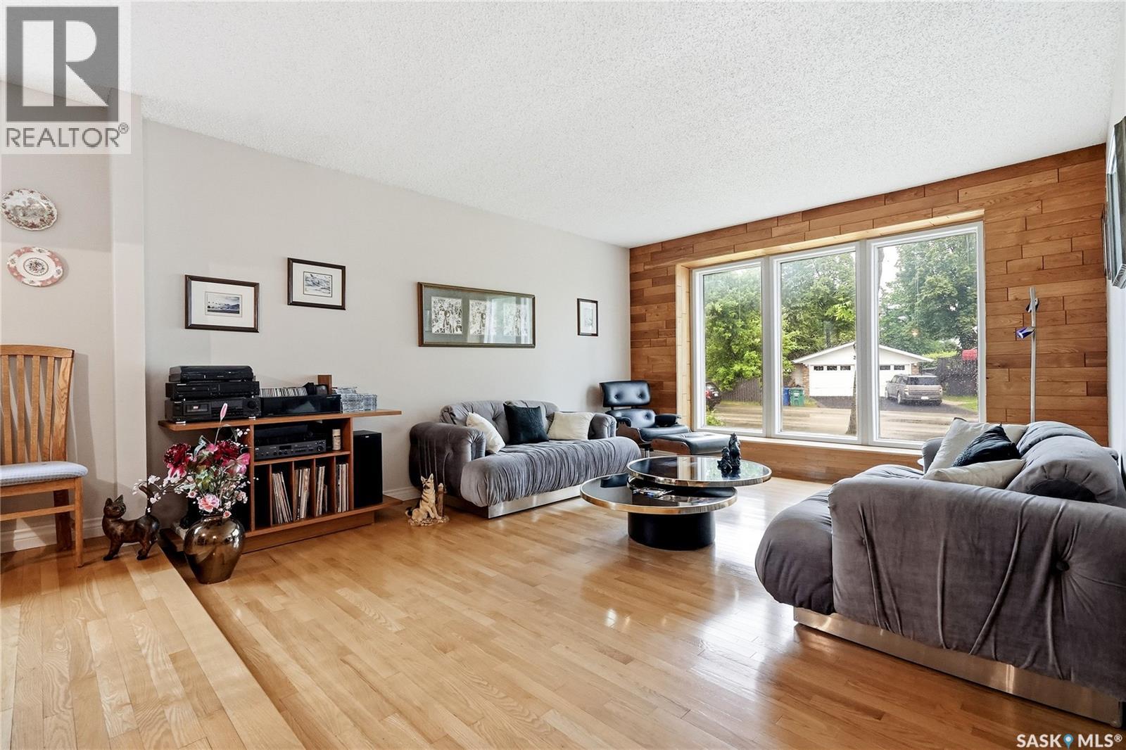 131 Nokomis Crescent, Saskatoon, Saskatchewan  S7K 5O9 - Photo 8 - SK039299