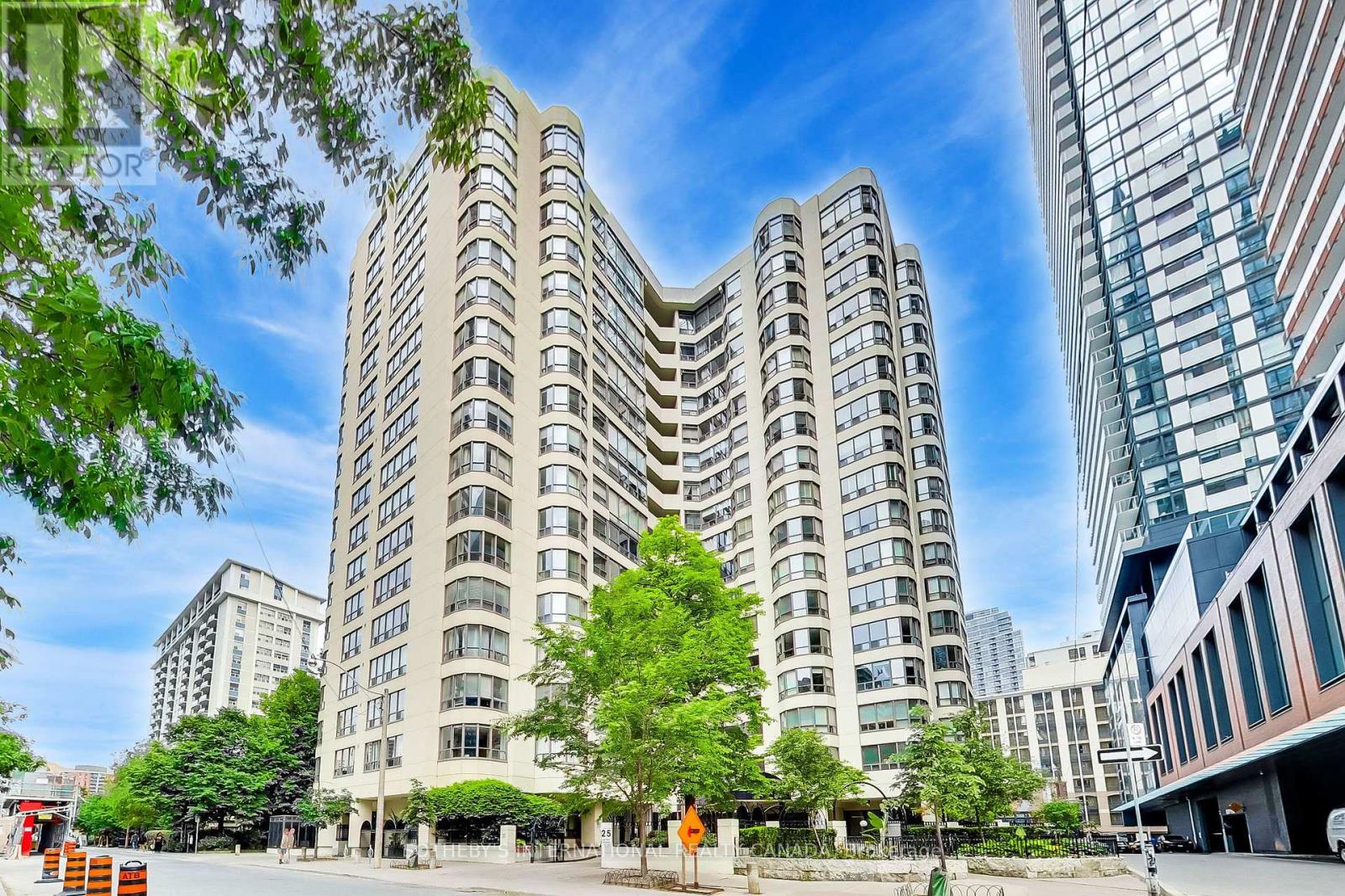 607 - 25 MAITLAND STREET, Toronto, Ontario
