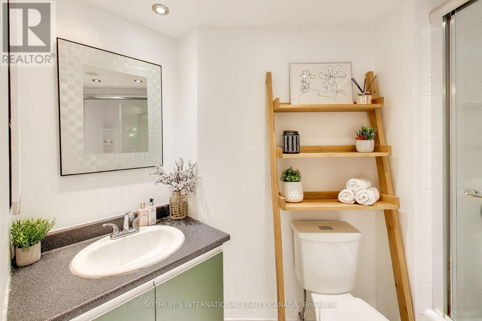 607 - 25 Maitland Street, Toronto, Ontario  M4Y 2W1 - Photo 11 - C13439884