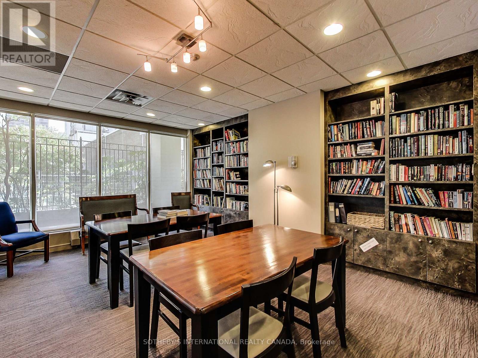 607 - 25 Maitland Street, Toronto, Ontario  M4Y 2W1 - Photo 18 - C13439884