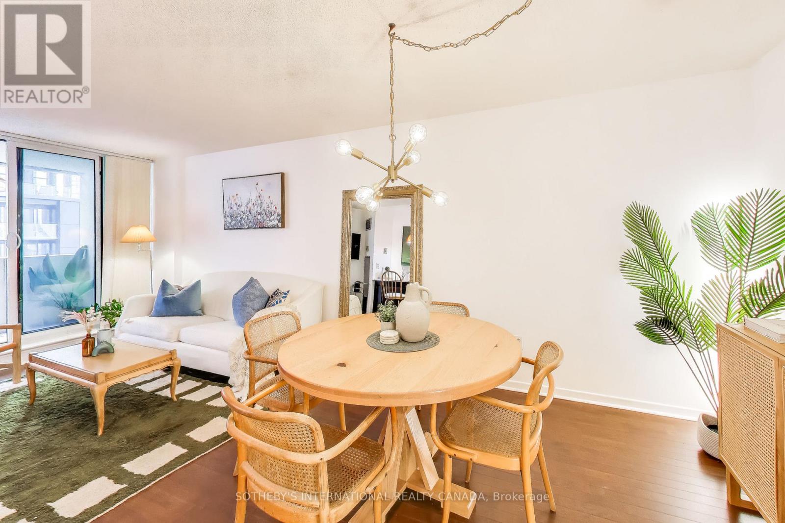 607 - 25 Maitland Street, Toronto, Ontario  M4Y 2W1 - Photo 6 - C13439884