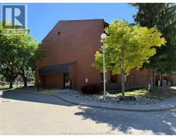 975 Grand AVENUE West Unit# 304, Chatham, Ontario
