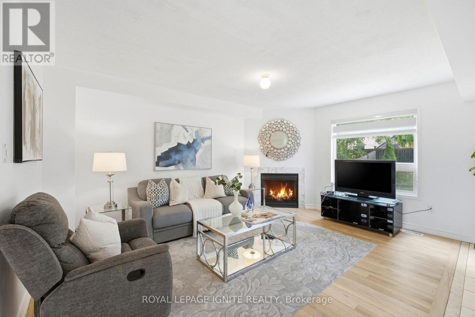58 Williamson Drive E, Ajax, Ontario  L1T 0A9 - Photo 13 - E13439838