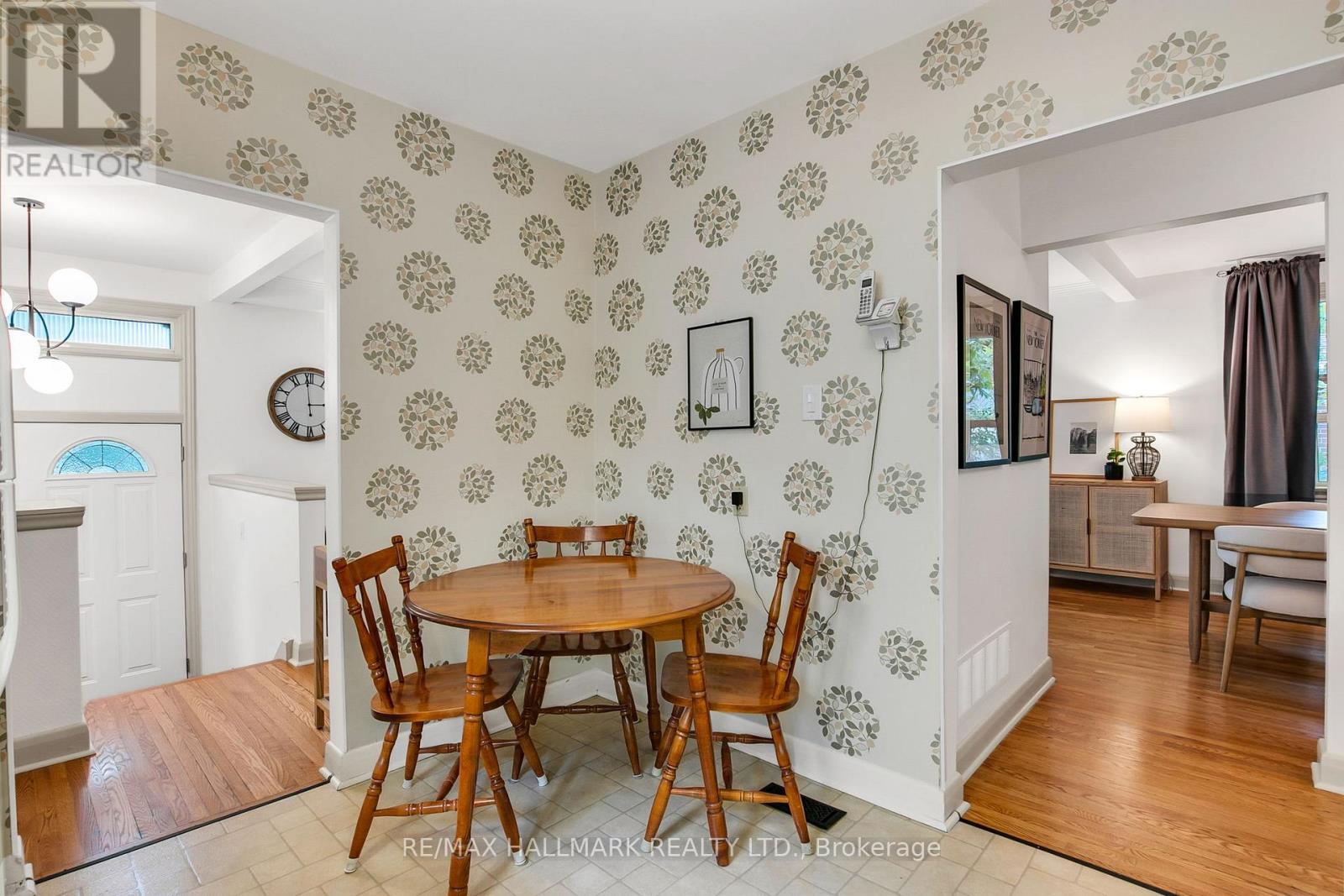 6 Suraty Avenue, Toronto, Ontario  M1P 4E1 - Photo 14 - E13439918