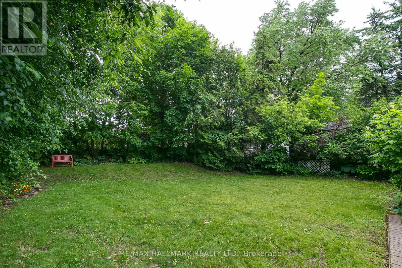 6 Suraty Avenue, Toronto, Ontario  M1P 4E1 - Photo 32 - E13439918