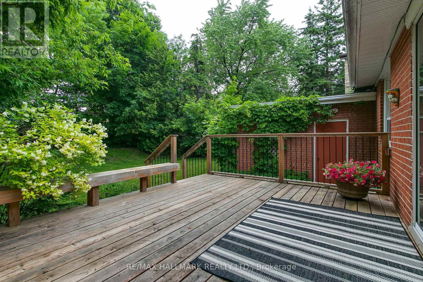 6 Suraty Avenue, Toronto, Ontario  M1P 4E1 - Photo 33 - E13439918