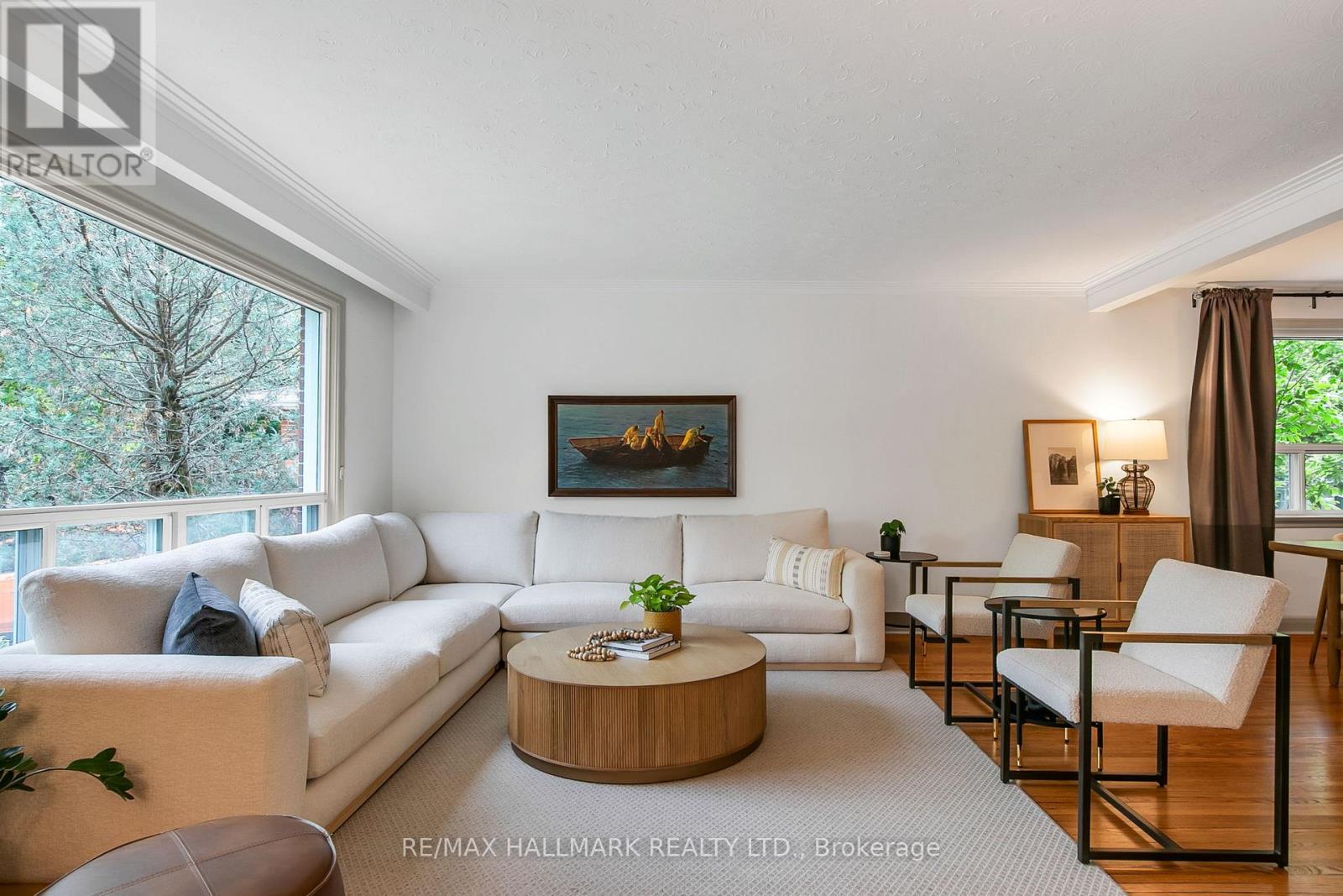 6 Suraty Avenue, Toronto, Ontario  M1P 4E1 - Photo 4 - E13439918