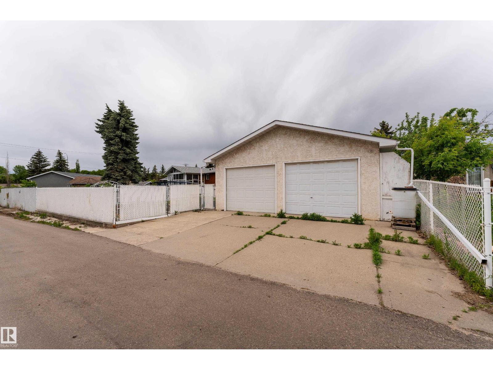 9559 145 Av NW, Edmonton, Alberta  T5E 2J5 - Photo 44 - E4493486