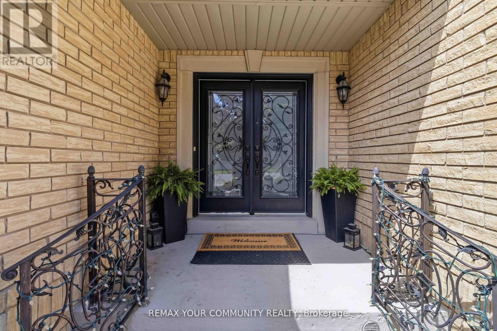 512 Vaughan Mills Road, Vaughan, Ontario  L4H 1G9 - Photo 3 - N13439850