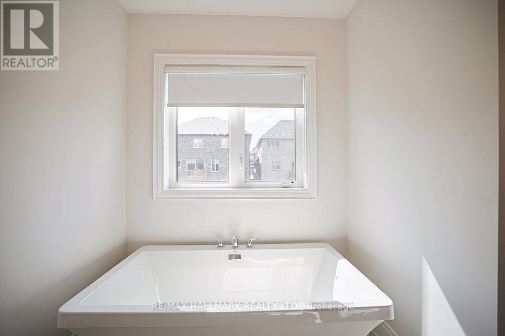 25 Kentledge Avenue, East Gwillimbury, Ontario  L9N 0W3 - Photo 36 - N13439910