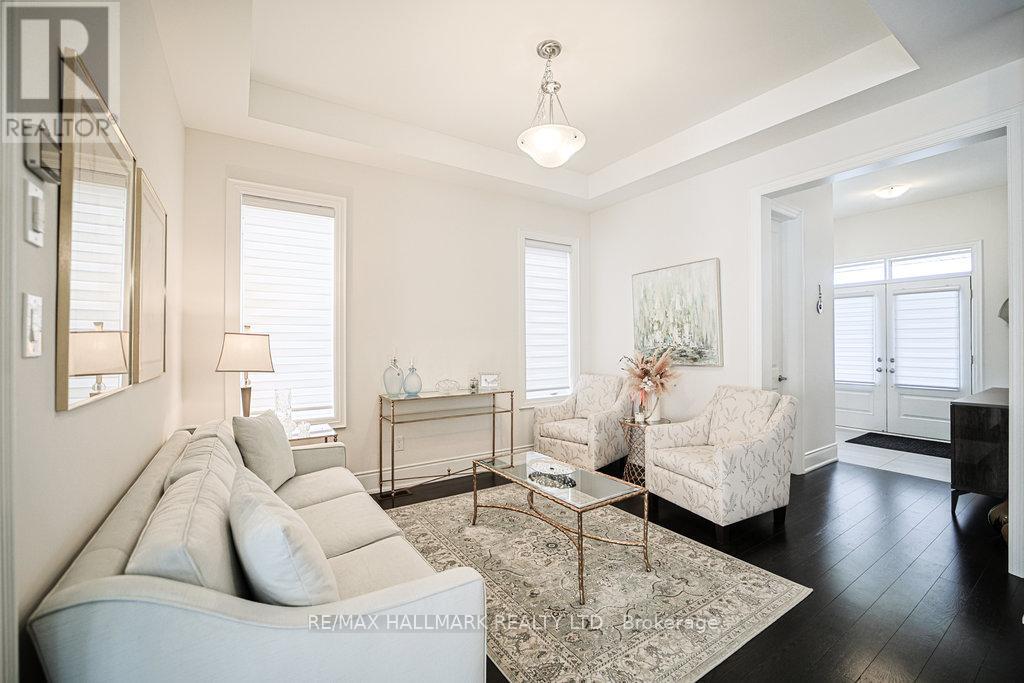 25 Kentledge Avenue, East Gwillimbury, Ontario  L9N 0W3 - Photo 6 - N13439910