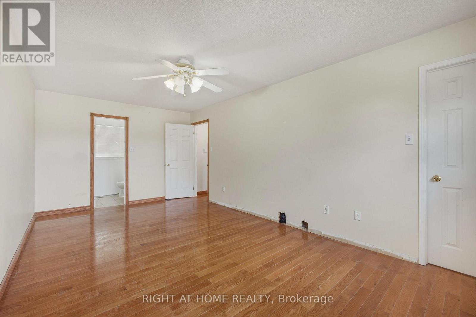 51 Leggott Avenue, Barrie, Ontario  L4N 8B1 - Photo 18 - S13439818