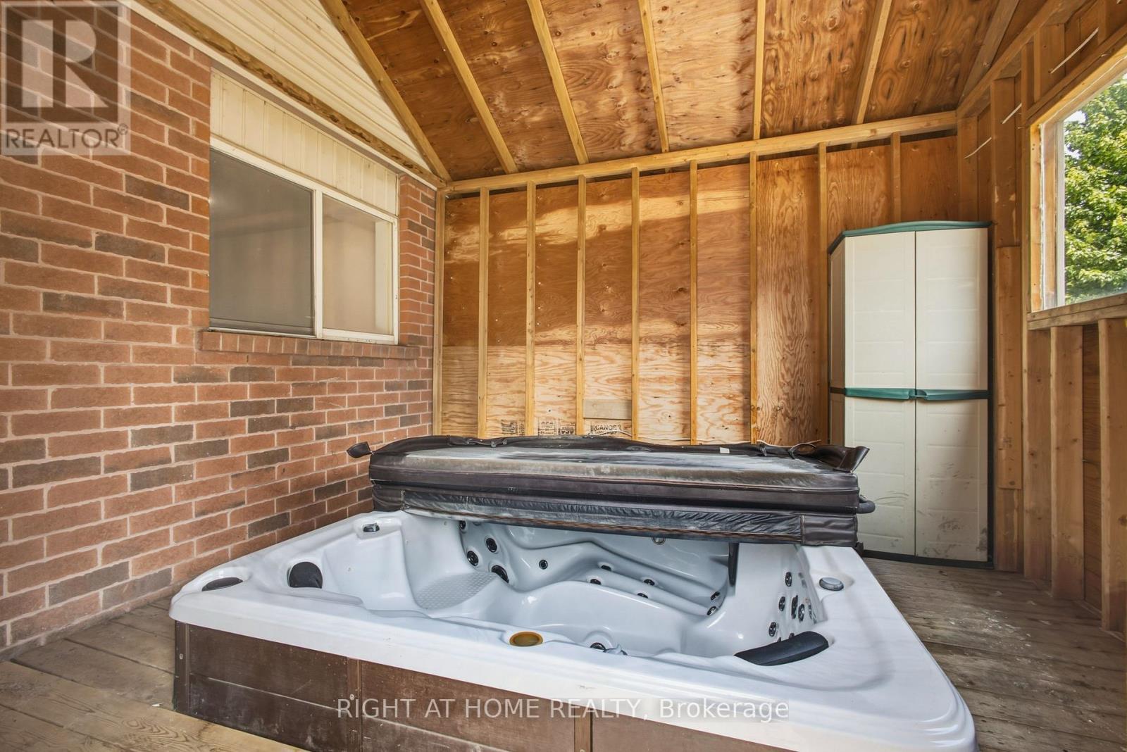 51 Leggott Avenue, Barrie, Ontario  L4N 8B1 - Photo 24 - S13439818