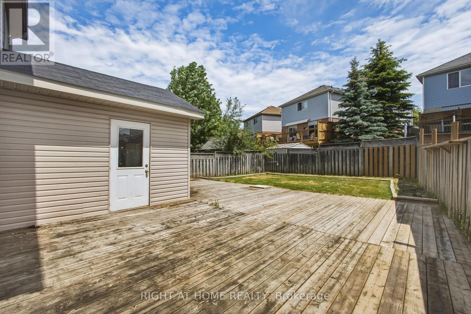 51 Leggott Avenue, Barrie, Ontario  L4N 8B1 - Photo 26 - S13439818