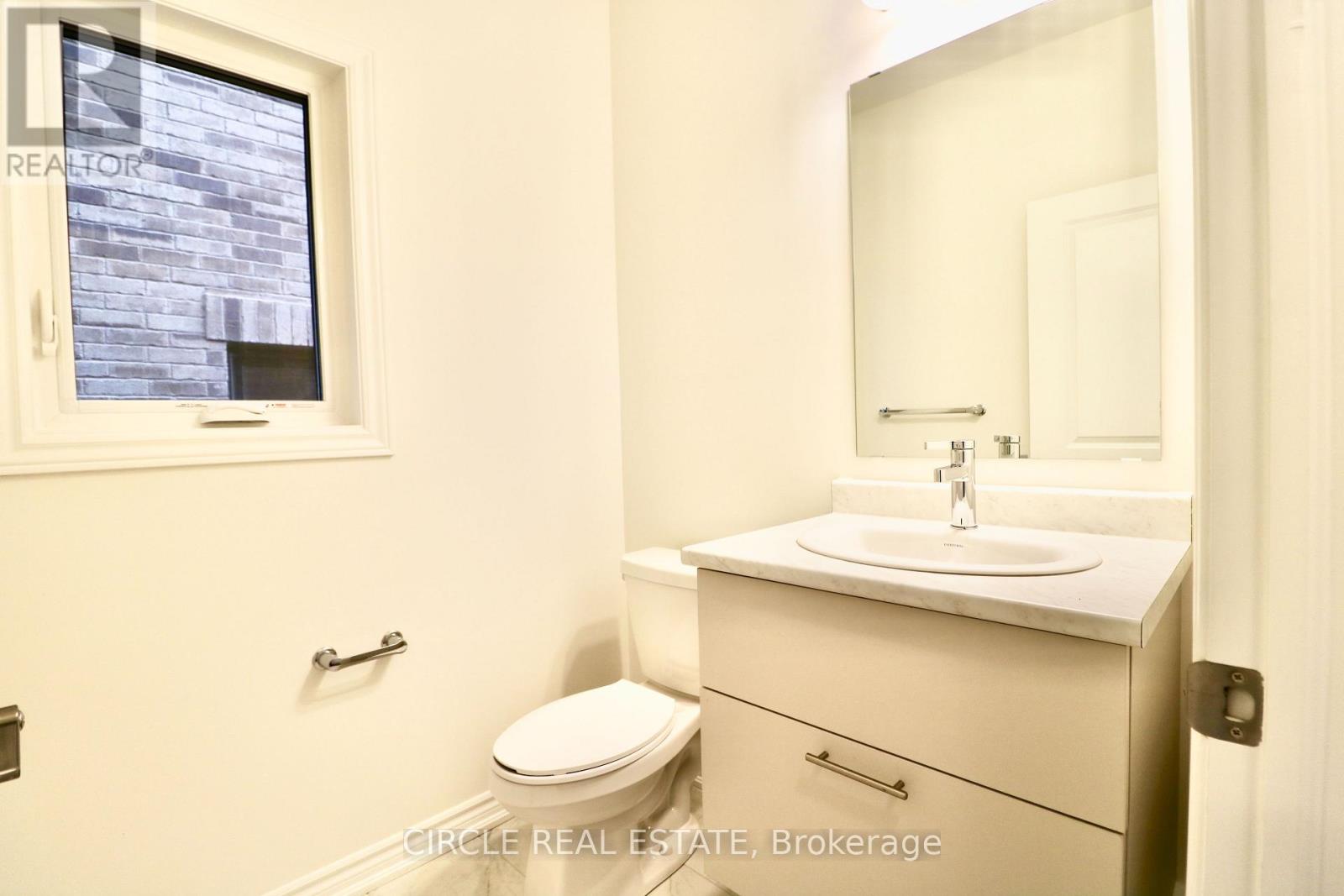 59 Phoenix Boulevard, Barrie (Painswick South), Ontario  L9J 0P7 - Photo 10 - S13439934