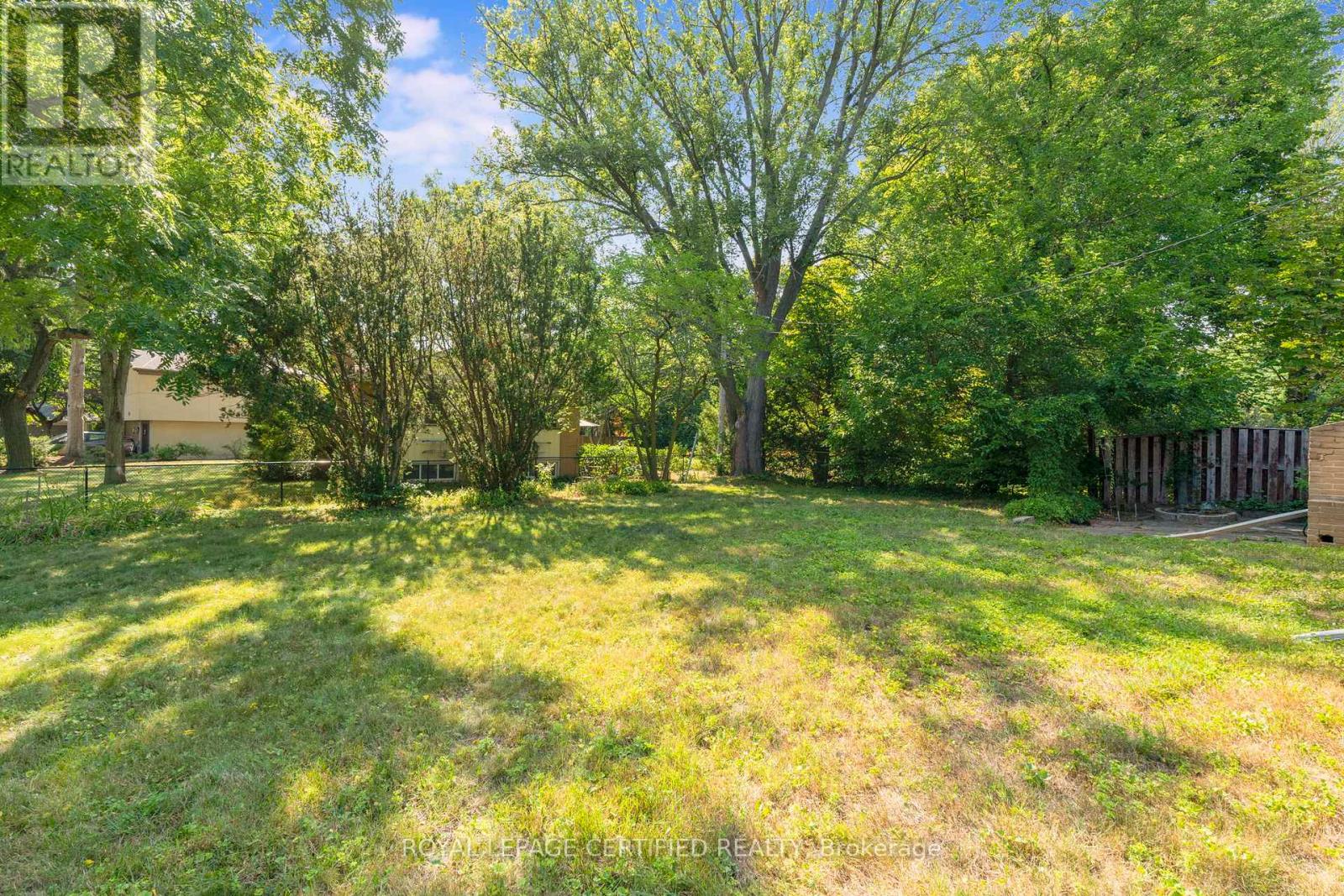 122 Selgrove Crescent, Oakville, Ontario  L6L 1L3 - Photo 16 - W13432942