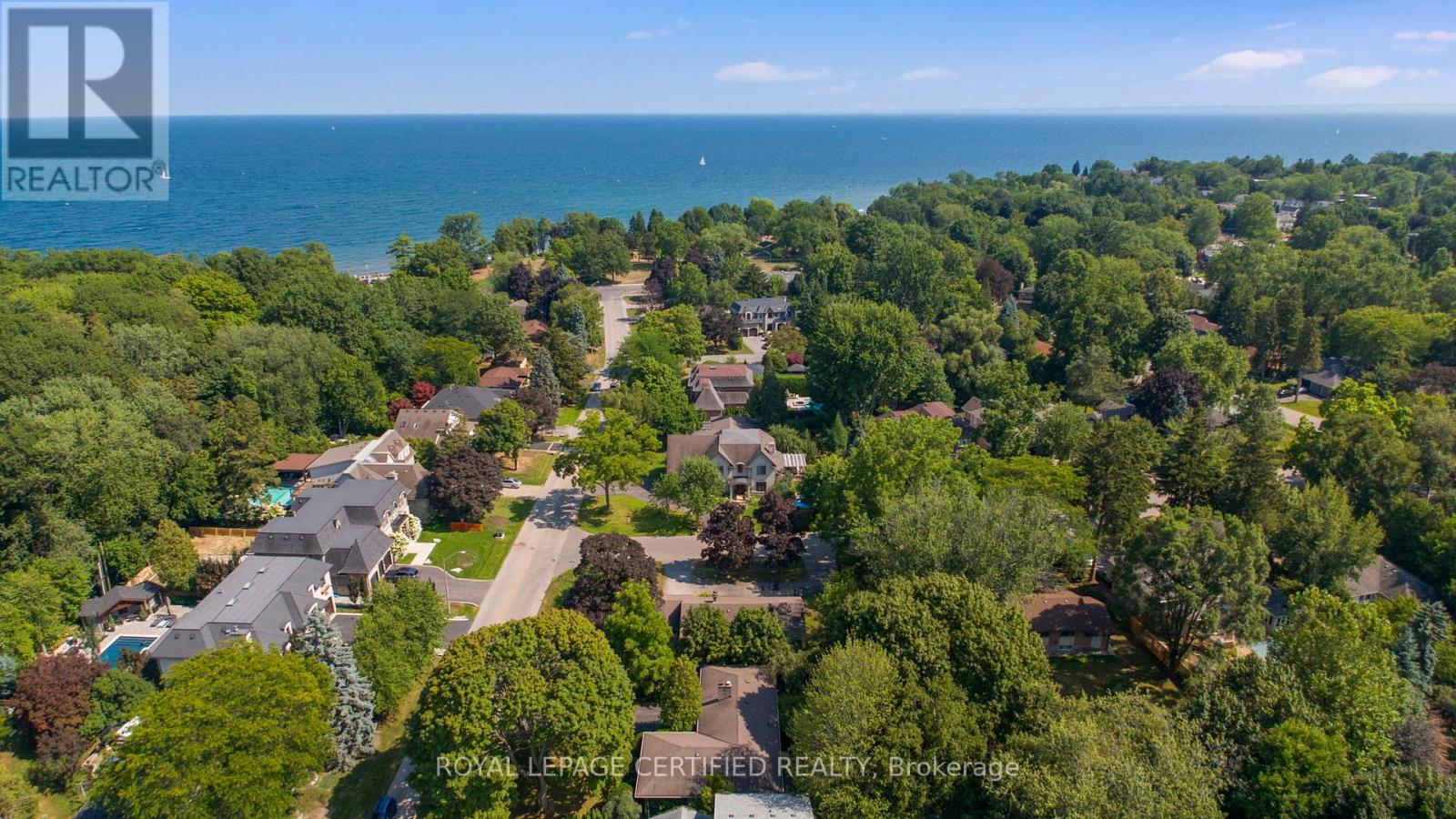 122 Selgrove Crescent, Oakville, Ontario  L6L 1L3 - Photo 28 - W13432942